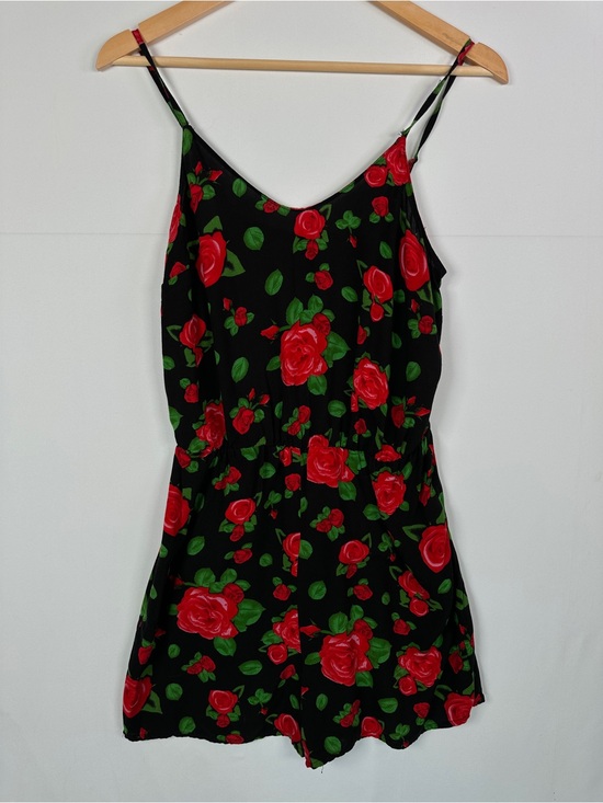 Suzy Shier Pants - Suzy Shier Floral Romper Red Rose Print Black Size M 90s Grunge